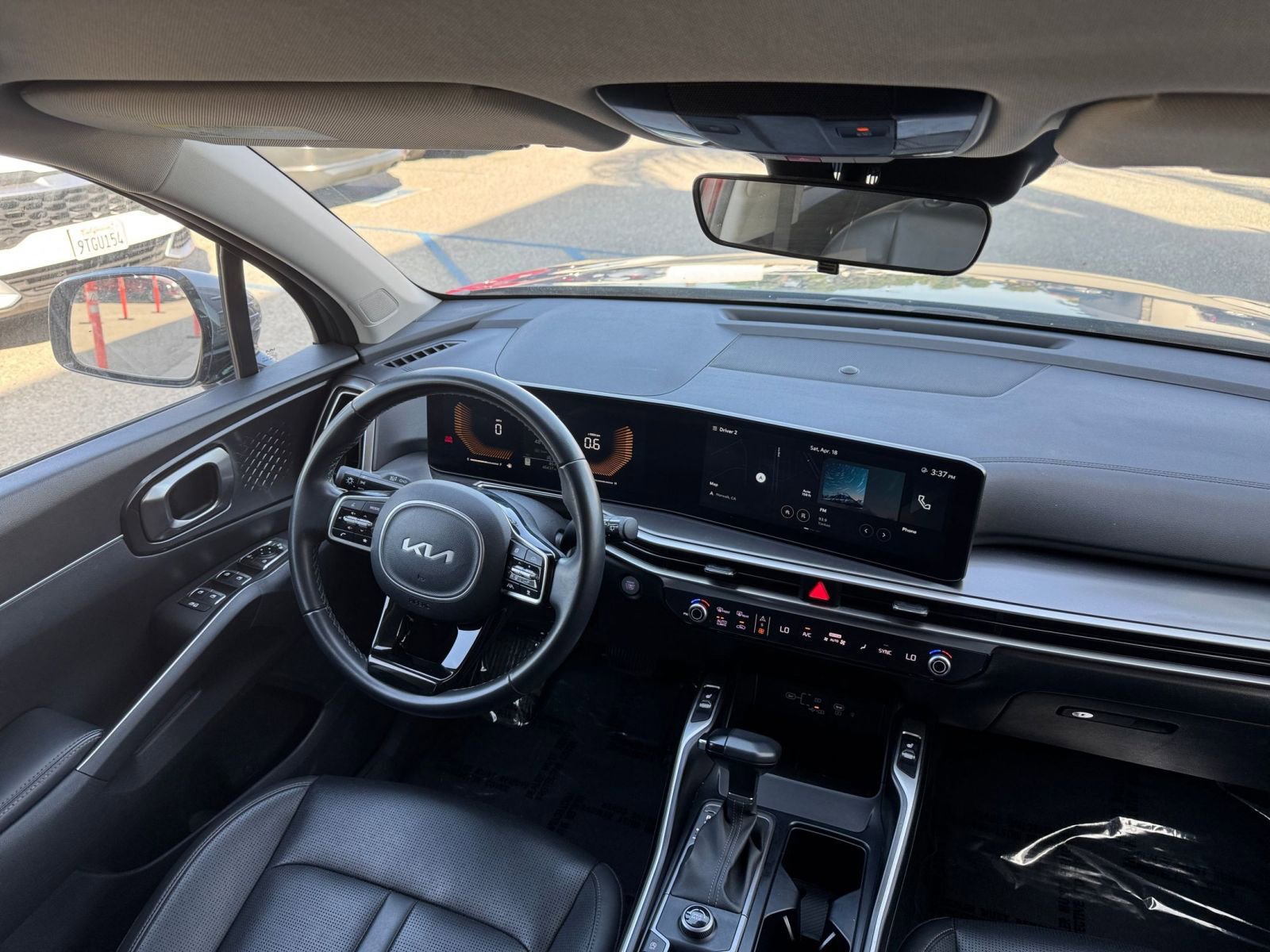 Used 2024 Kia Sorento S image 37