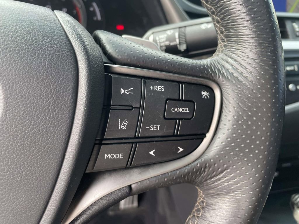 Used 2020 Lexus ES 350 F Sport w/ Accessory Package FWD image 23