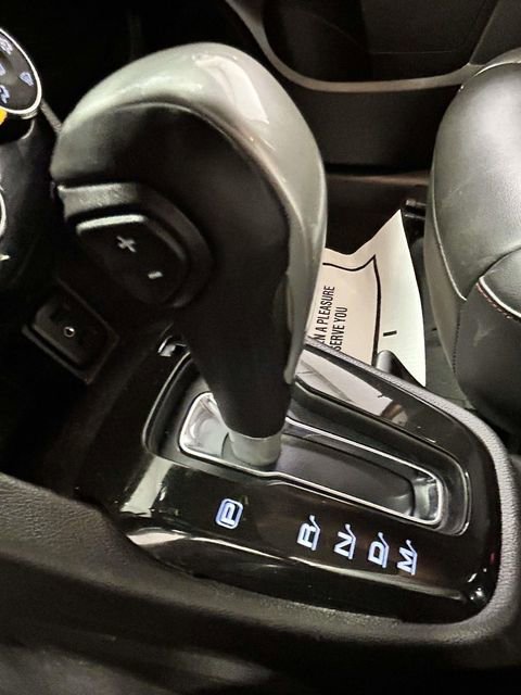 Used 2018 Chevrolet Sonic Premier image 18