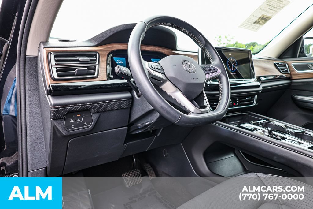 Used 2024 Volkswagen Atlas SE FWD image 29