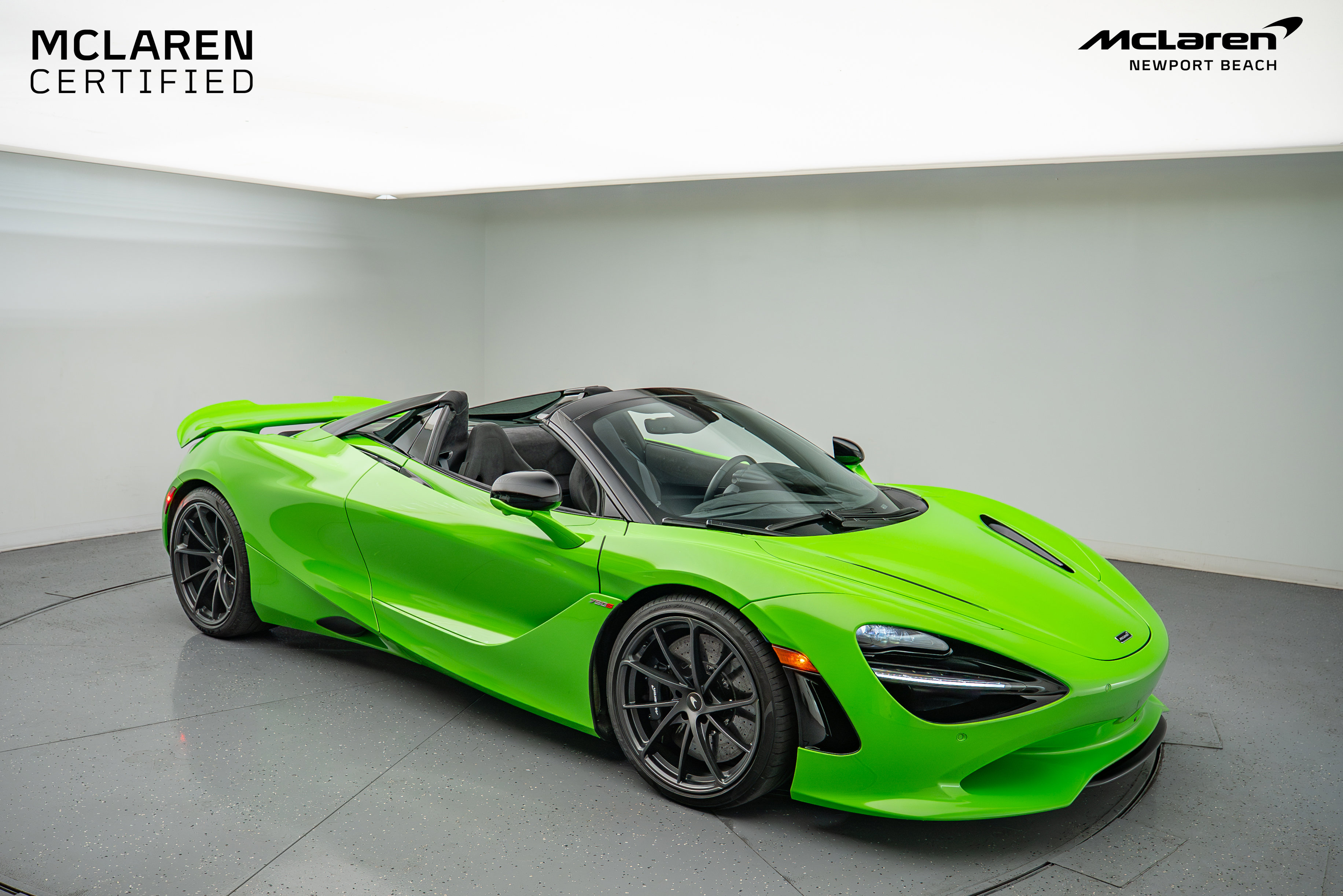 Used 2024 McLaren 750S Spider image 1