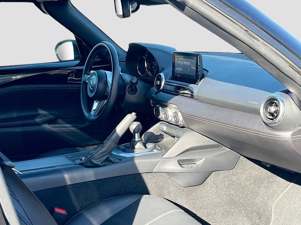 Used 2023 MAZDA MX-5 Miata Grand Touring RWD image 26