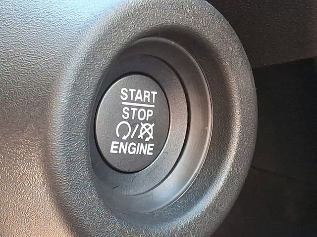 Used 2024 RAM ProMaster 2500 w/ Safety Group FWD image 18