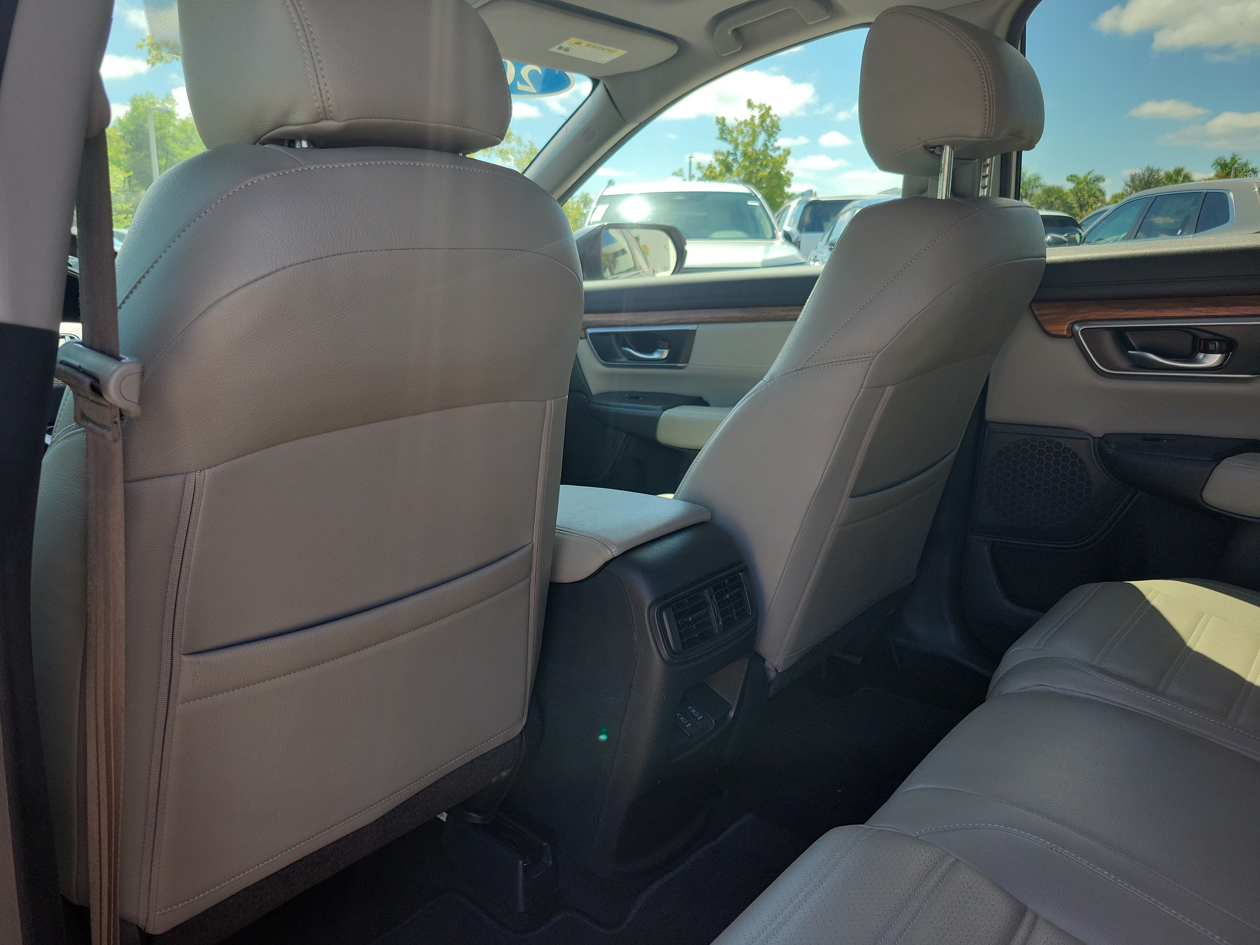 Used 2018 Honda CR-V EX image 14