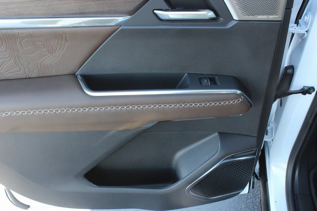 New 2026 GMC Acadia Denali Ultimate w/ LPO, Floor Liner Package image 25