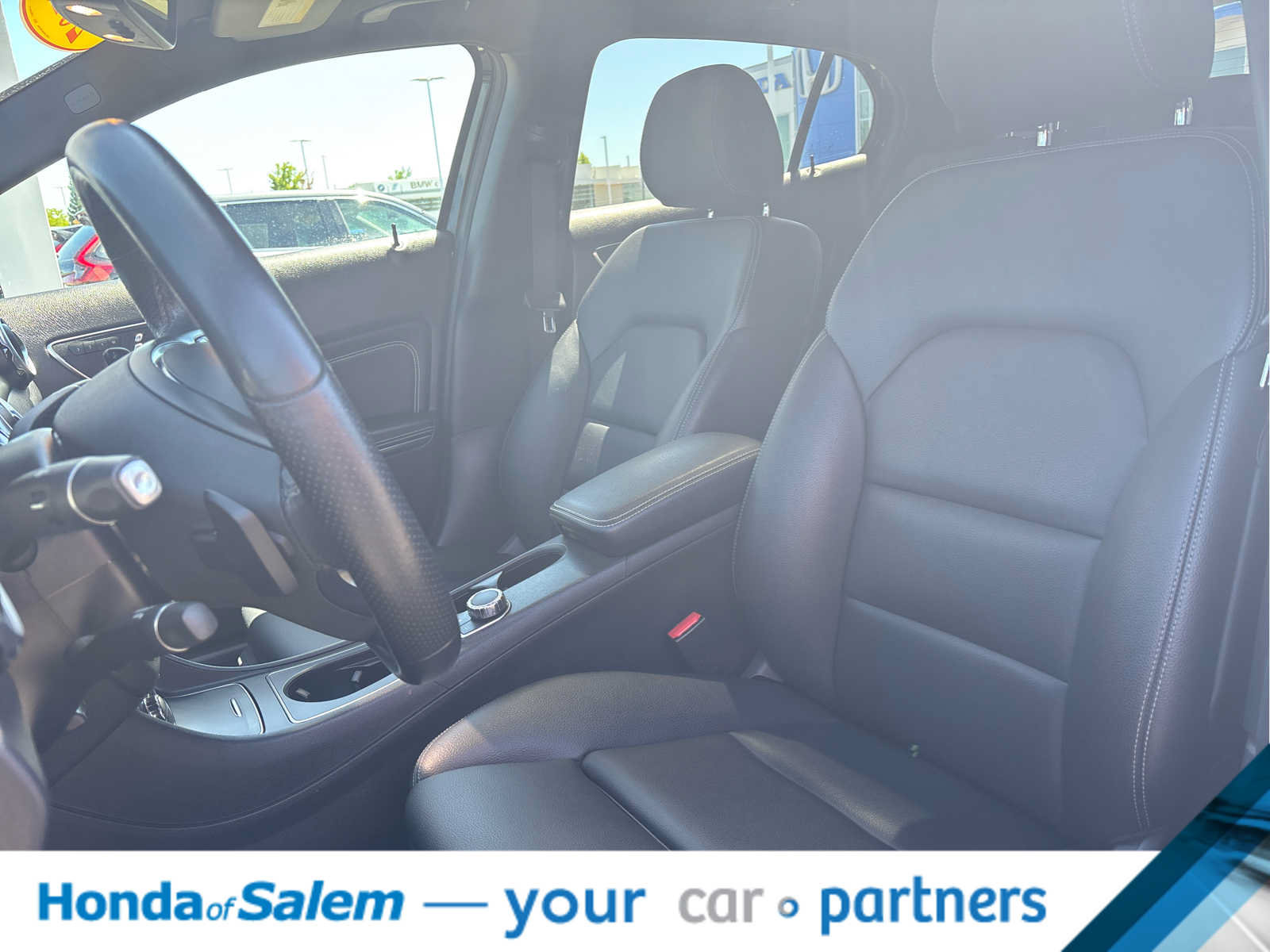 Used 2019 Mercedes-Benz GLA 250 4MATIC image 11