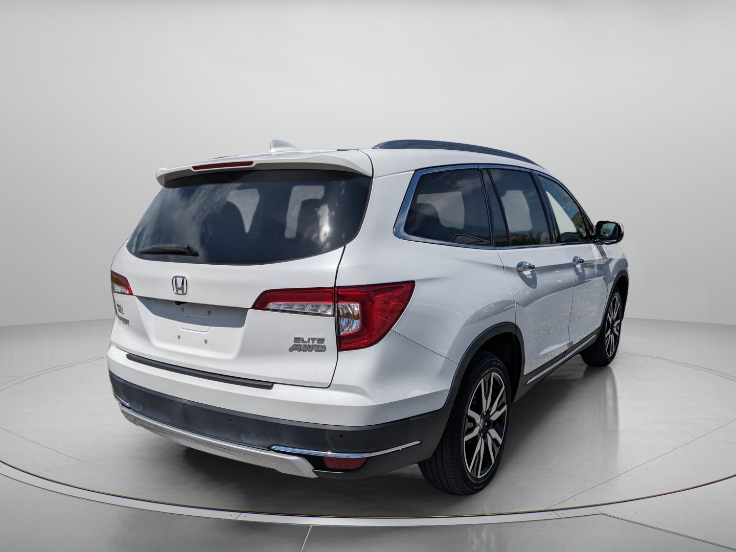Used 2022 Honda Pilot Elite image 8