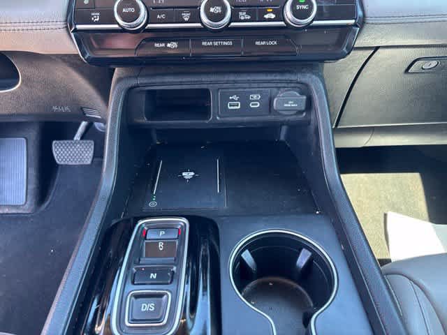 Used 2025 Honda Pilot EX-L image 18