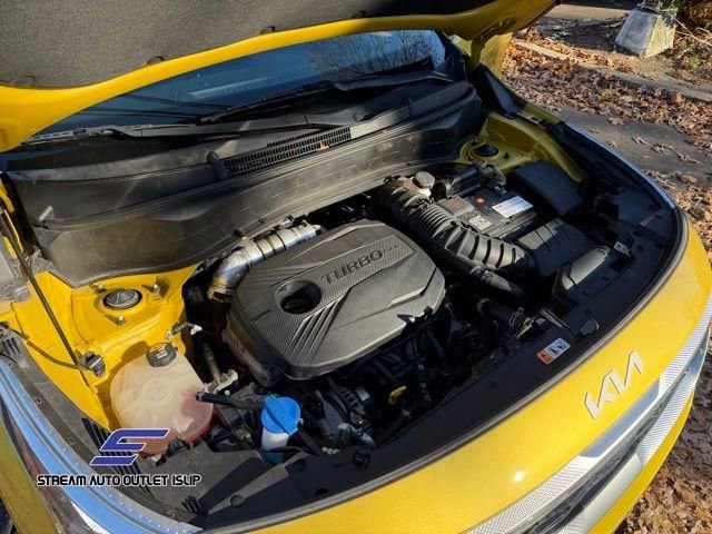 Used 2022 Kia Seltos SX image 28