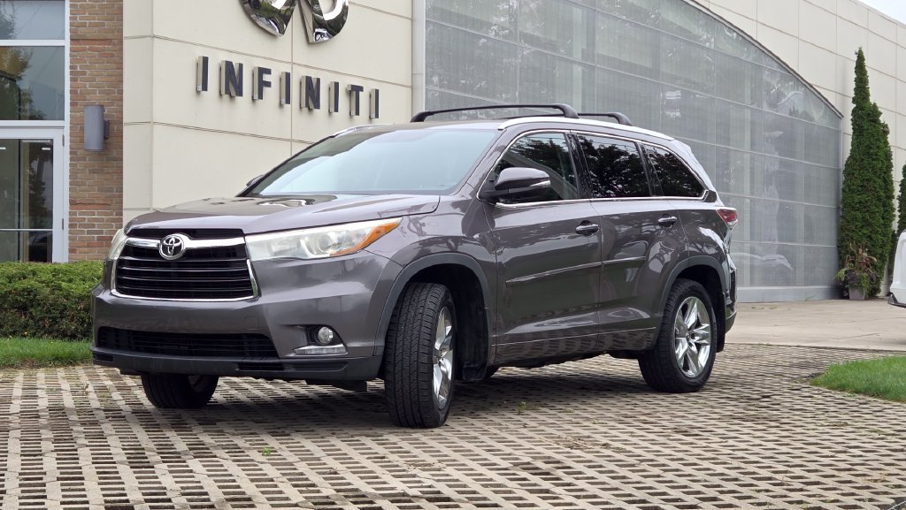 Used 2016 Toyota Highlander Limited AWD/4WD image 6