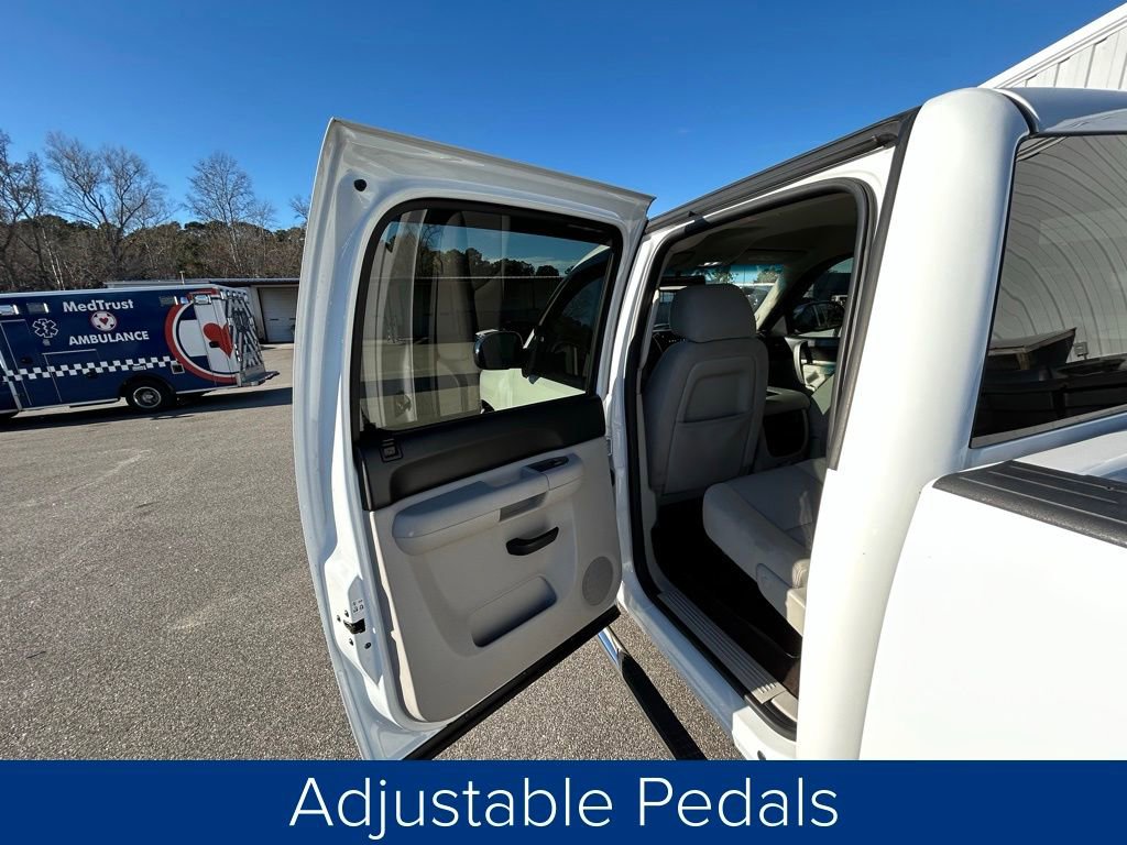 Used 2011 Chevrolet Silverado 1500 LT w/ All-Star Edition image 14