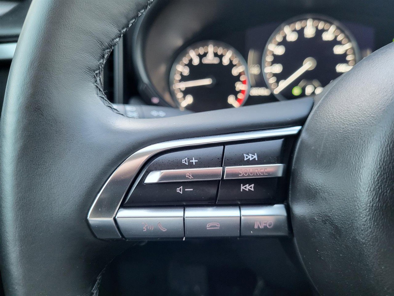 Used 2025 MAZDA CX-50 AWD 2.5 S w/ Preferred Package image 23