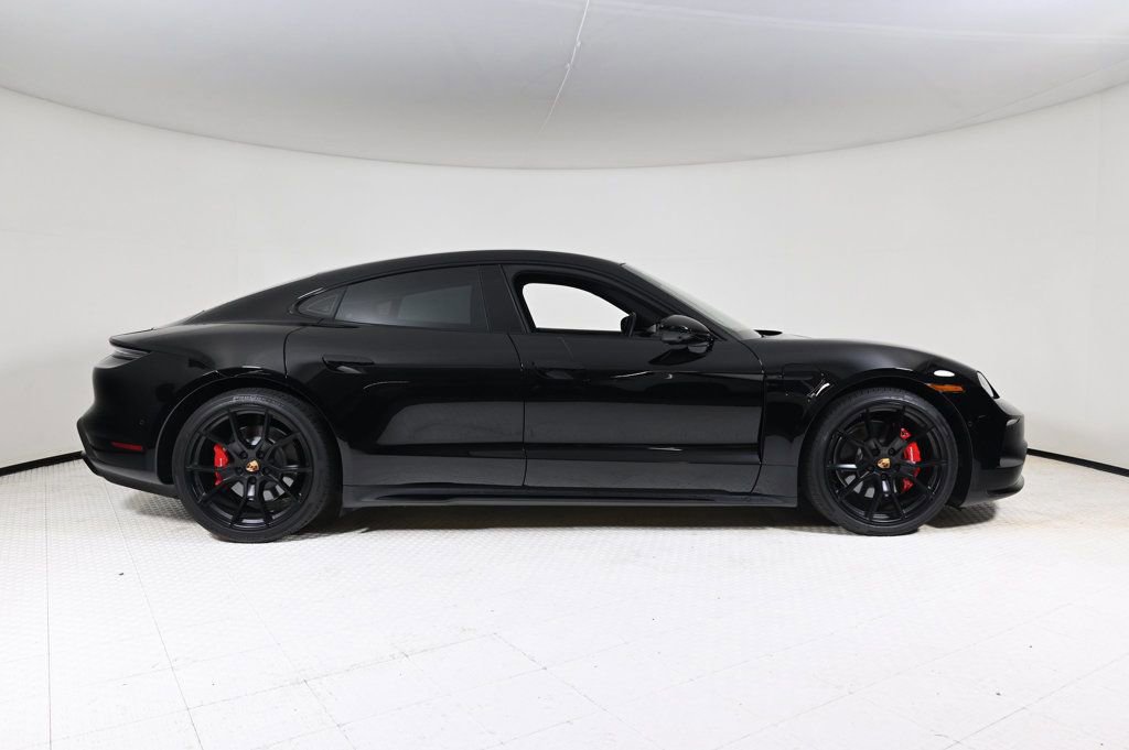 Used 2025 Porsche Taycan 4S image 8
