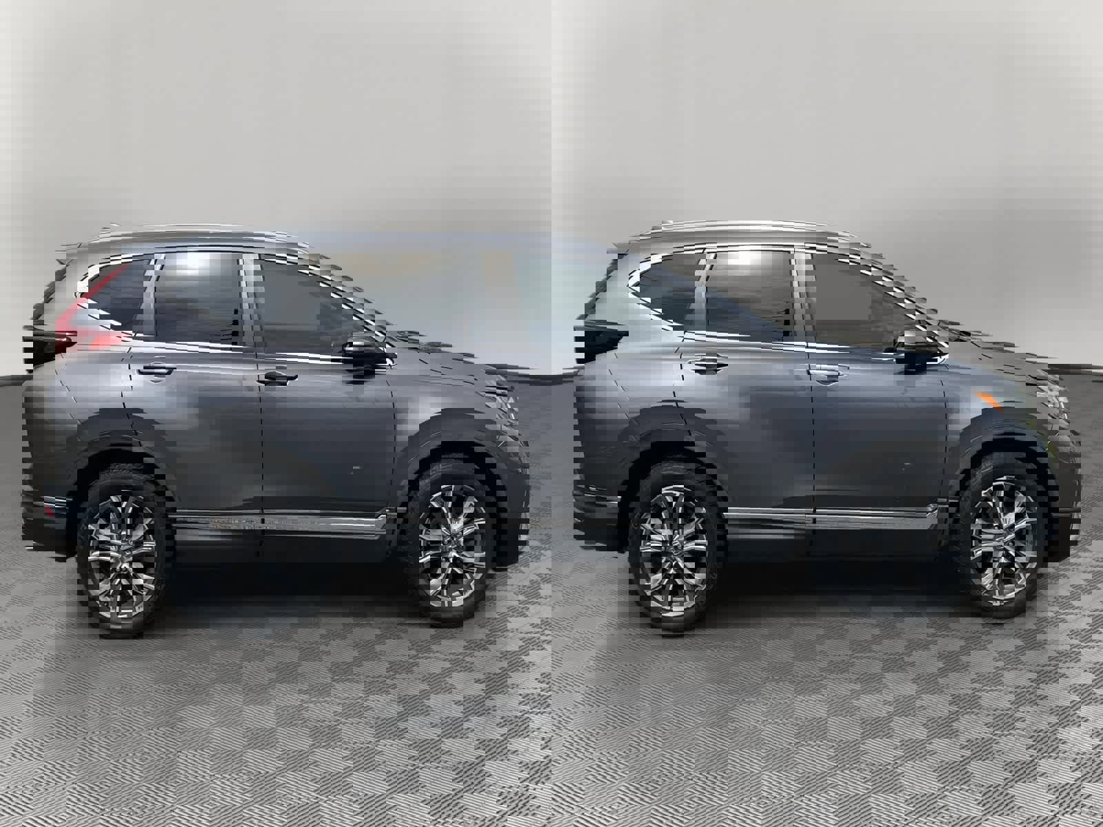 Used 2020 Honda CR-V Touring image 2