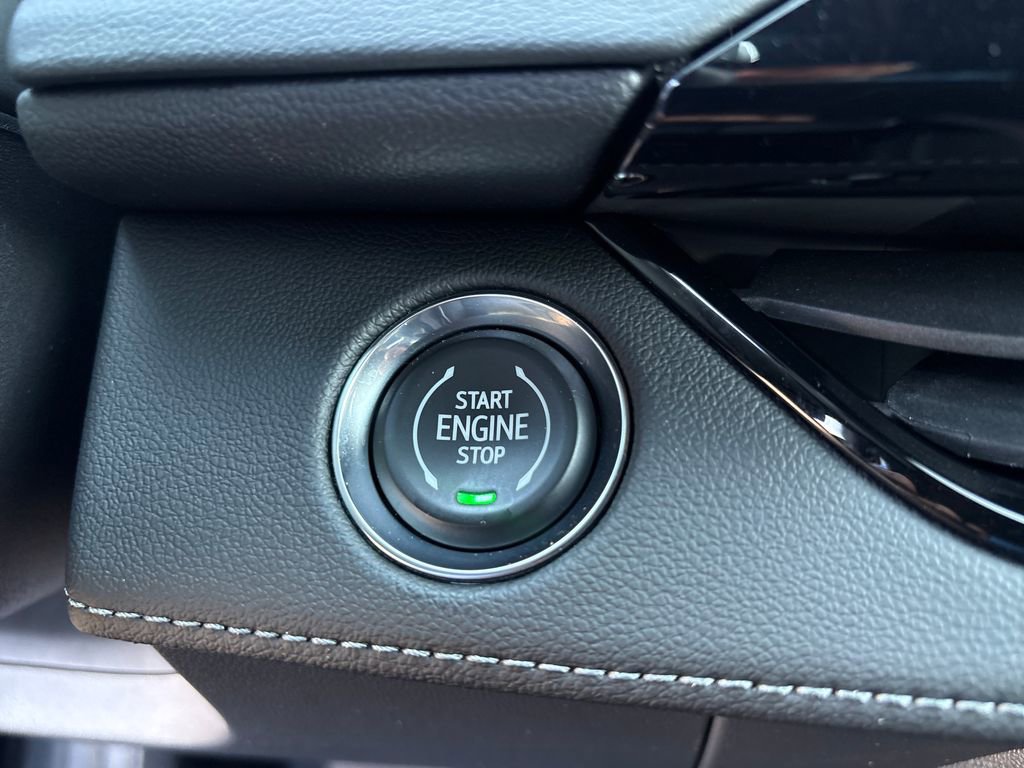 New 2025 Buick Enclave Avenir w/ Super Cruise Package image 23