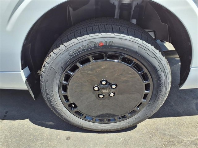 New 2025 Ford Maverick Lobo image 5