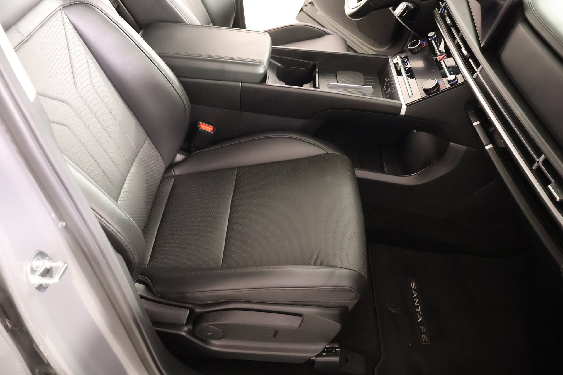 Certified 2024 Hyundai Santa Fe XRT AWD/4WD image 14