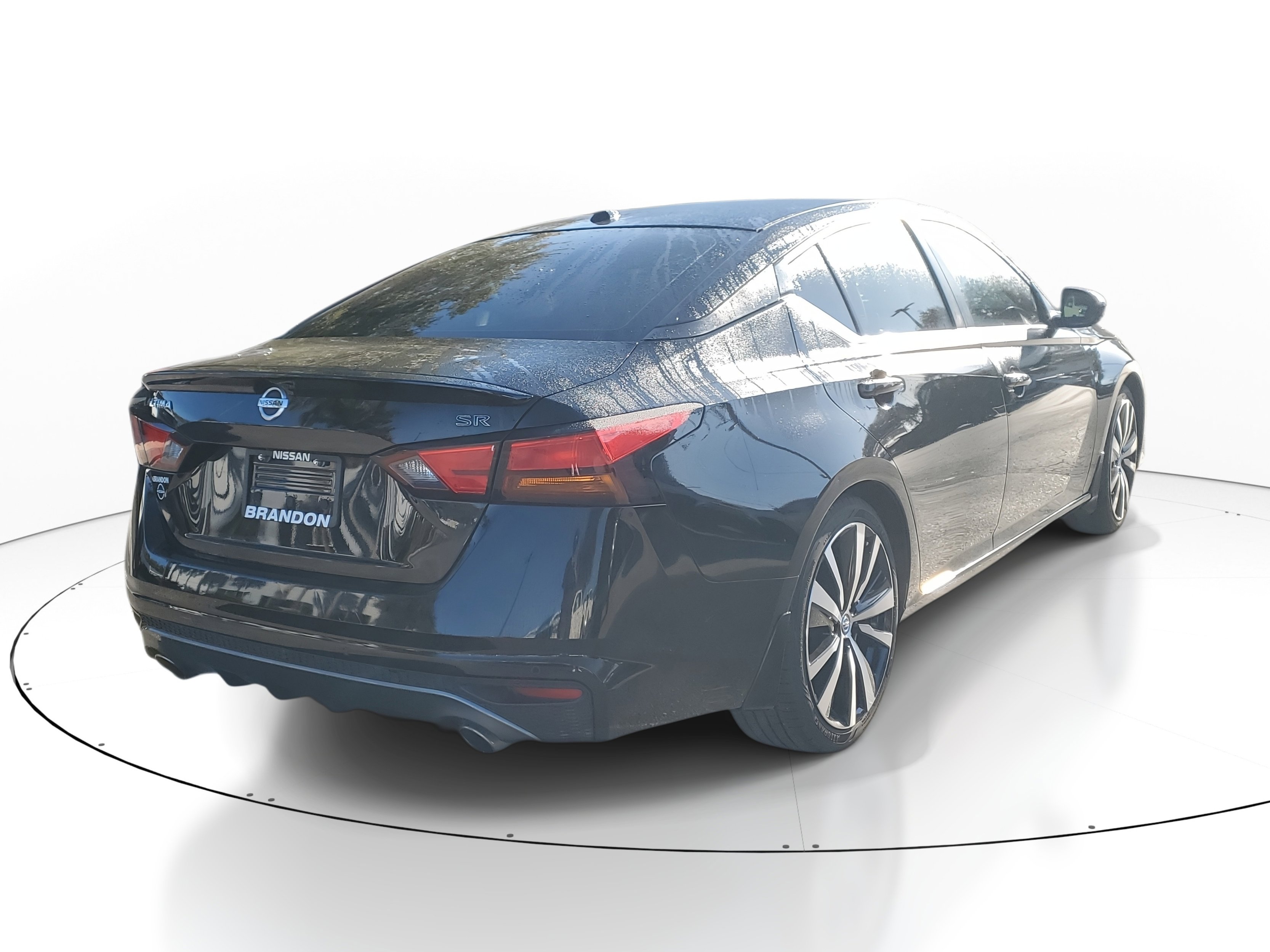 Used 2020 Nissan Altima 2.5 SR w/ Premium Package image 7