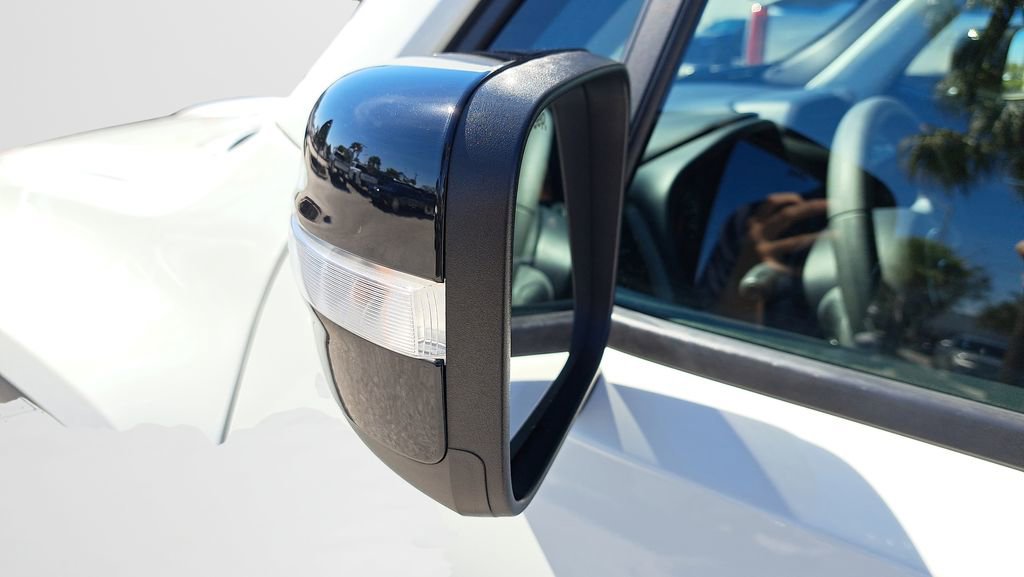 Used 2023 Jeep Renegade Latitude image 11