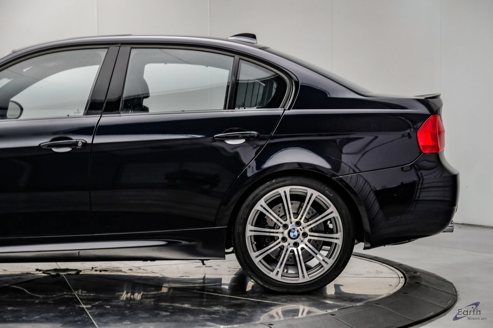 Used 2011 BMW M3 Sedan RWD image 9