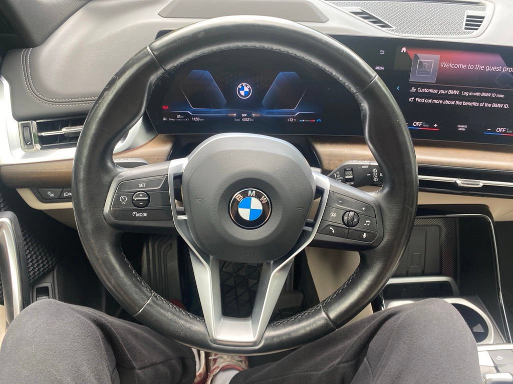 Used 2023 BMW X1 xDrive28i w/ Premium Package AWD/4WD image 14