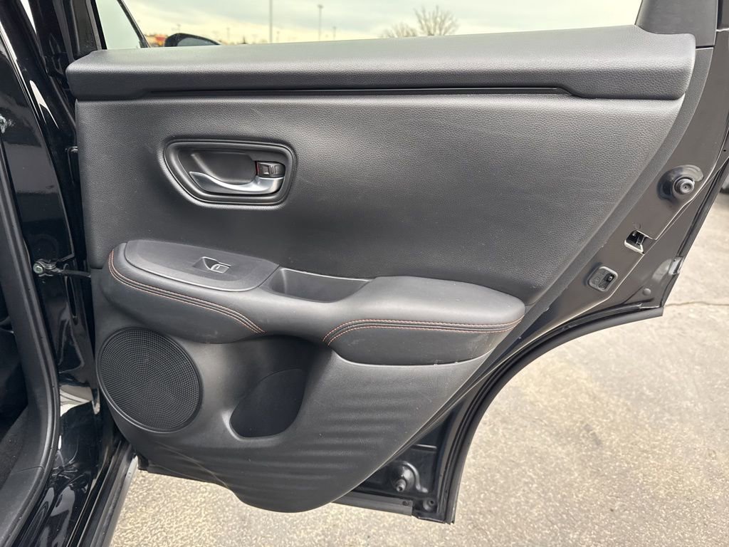 Used 2025 Honda HR-V Sport image 35