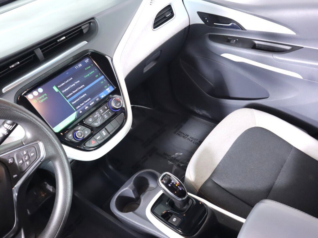 Used 2021 Chevrolet Bolt LT image 28