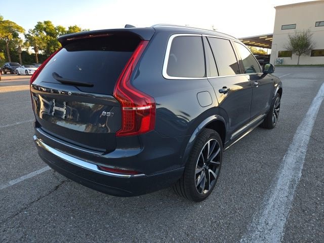 Used 2025 Volvo XC90 B5 Plus w/ Protection Package Premier image 5