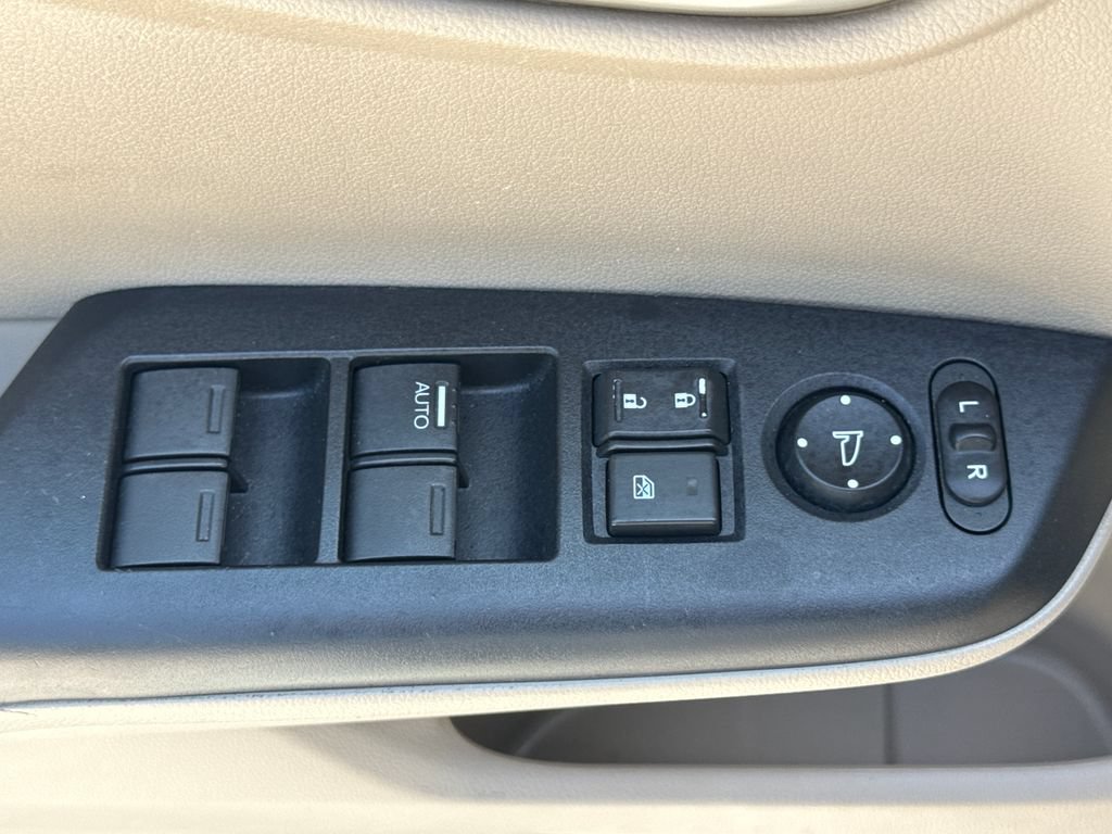 Used 2012 Honda Civic LX image 14