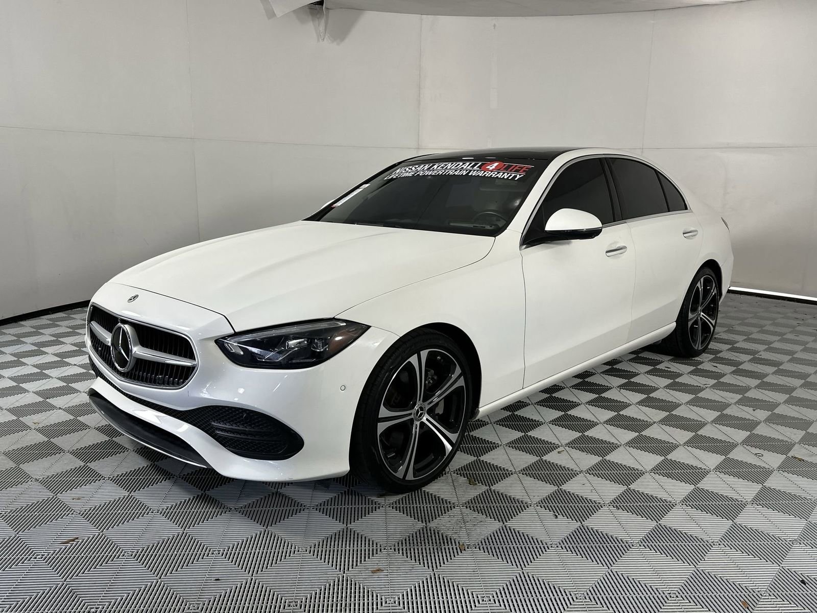 Used 2023 Mercedes-Benz C 300 Sedan w/ Exclusive Trim Package image 4