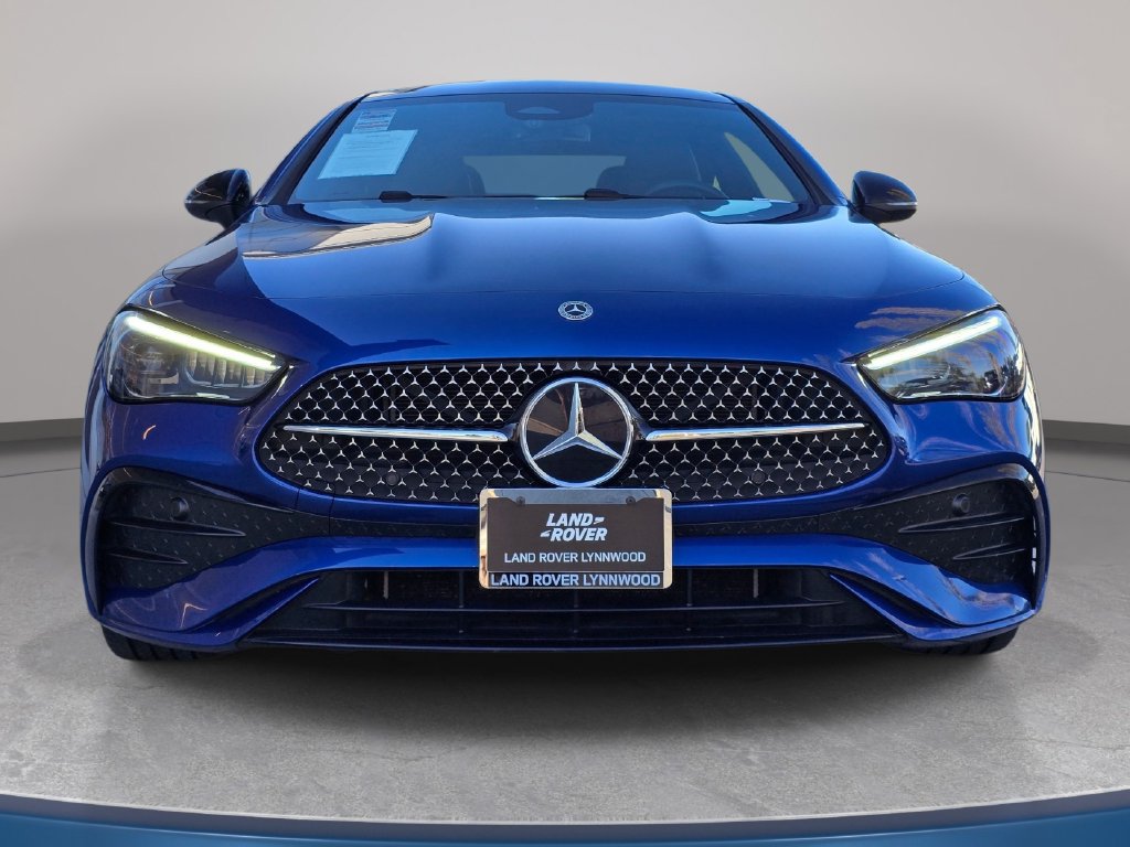 Used 2025 Mercedes-Benz CLE 300 4MATIC Coupe image 3