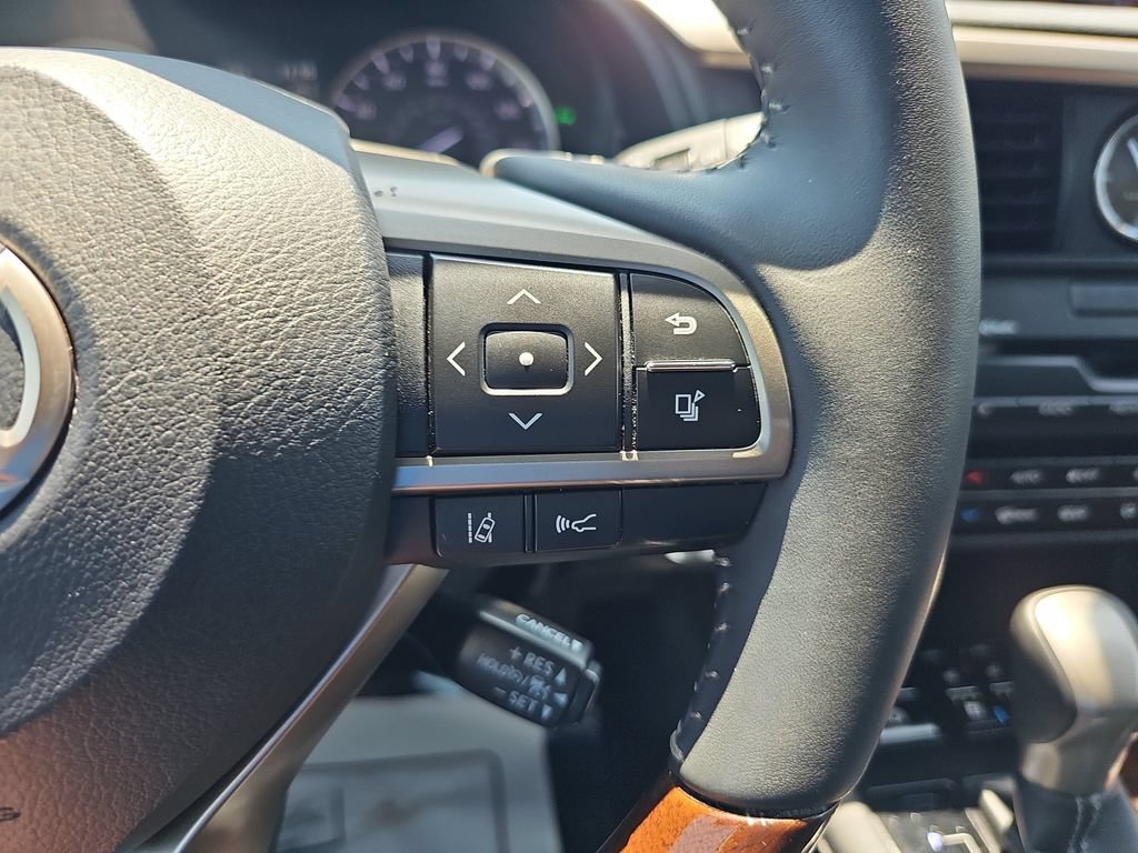 Used 2019 Lexus RX 350 AWD w/ Navigation Package image 18