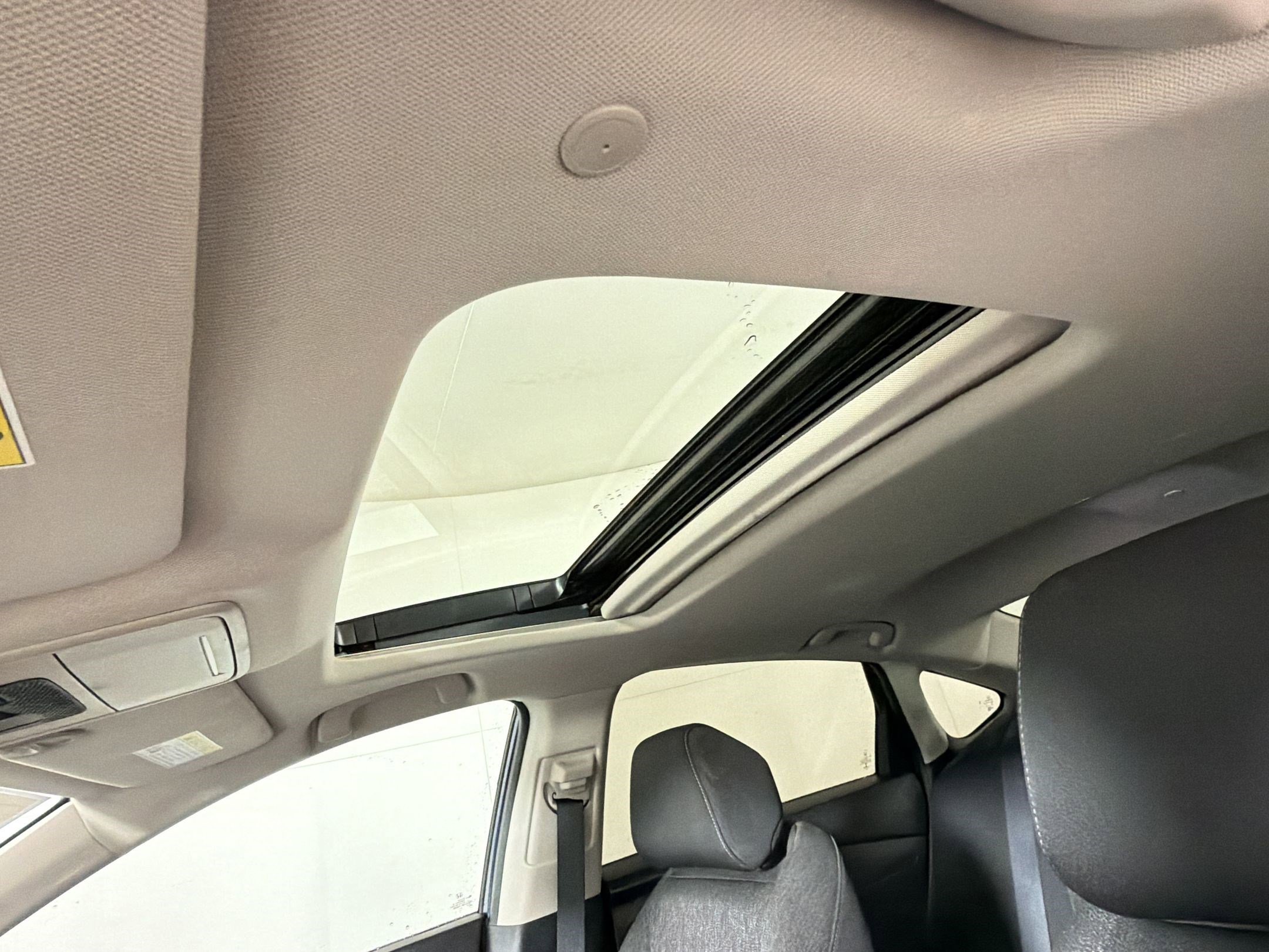 Certified 2023 Honda Accord EX image 16