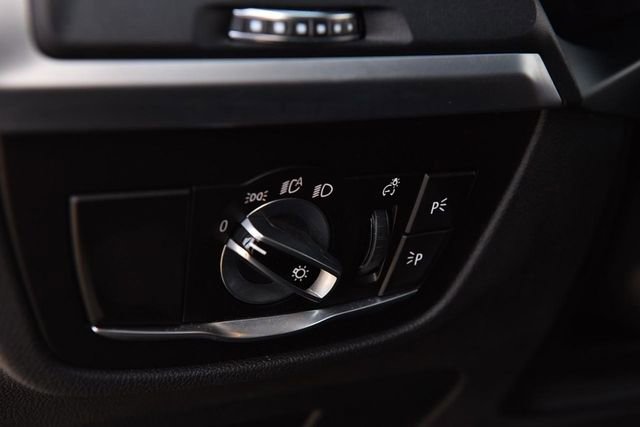 Used 2022 BMW X3 M40i w/ Parking Assistance Package image 11