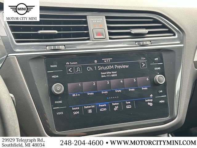 Used 2021 Volkswagen Tiguan SE w/ Panoramic Sunroof Package AWD/4WD image 32