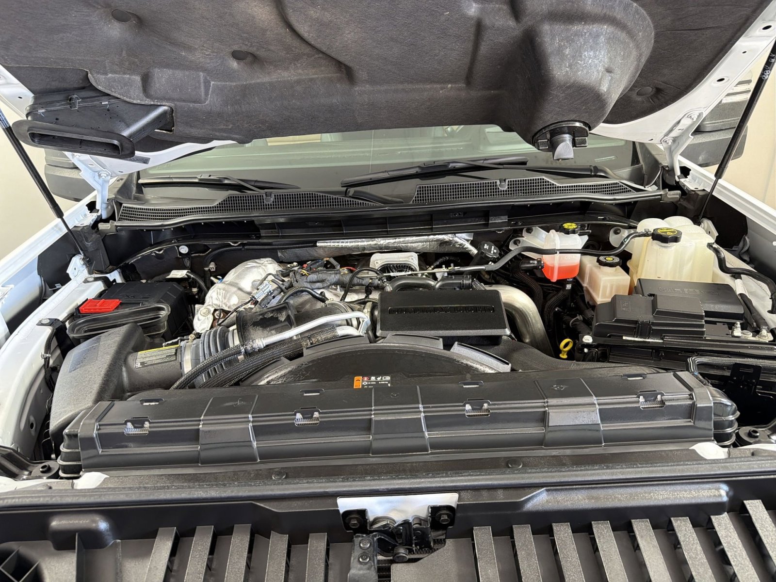 Used 2024 Chevrolet Silverado 2500 High Country w/ High Country Premium Package image 29