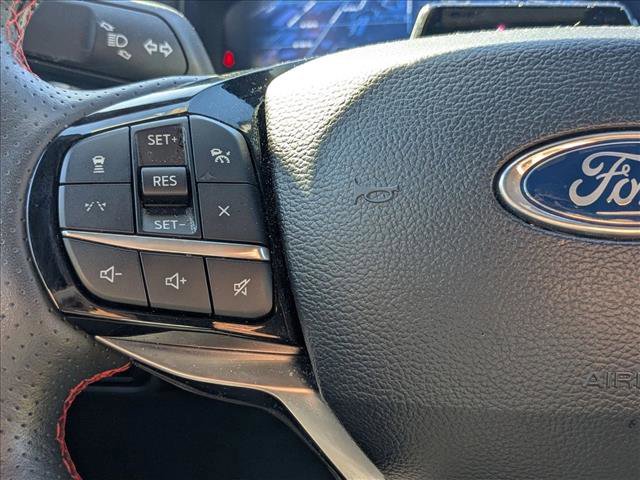 Used 2025 Ford Explorer ST-Line w/ ST-Line Street Pack image 11