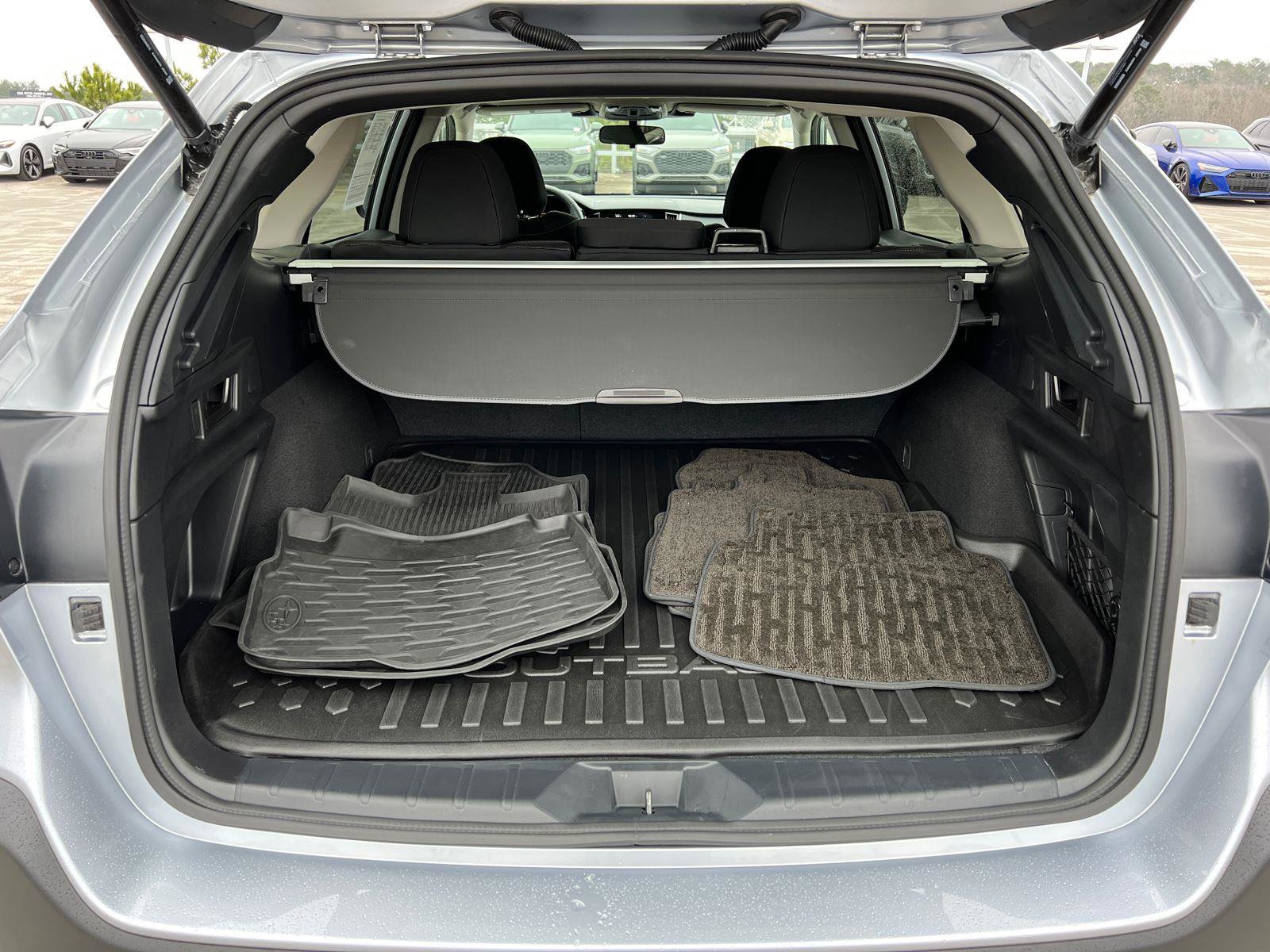 Used 2023 Subaru Outback Premium image 18