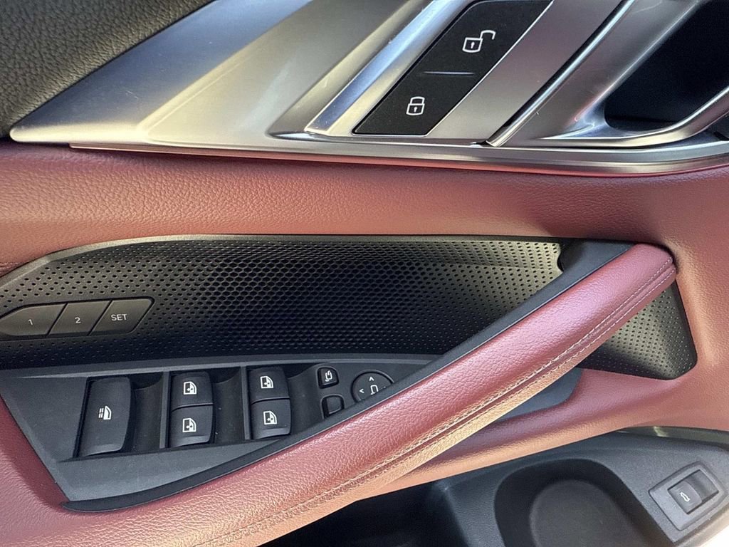 Used 2021 BMW M440i Convertible w/ Premium Package image 14