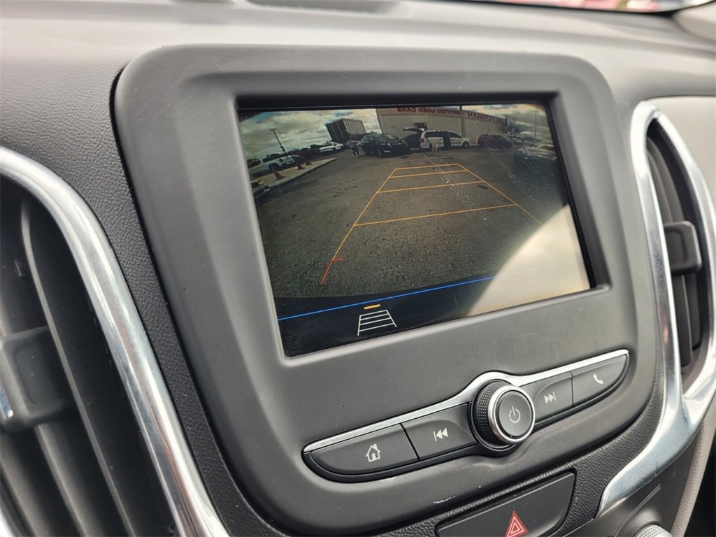 Used 2019 Chevrolet Equinox LS image 35