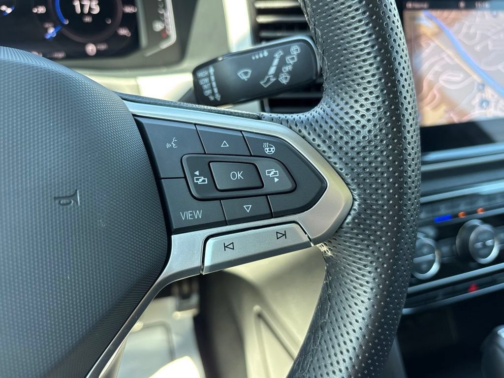 Used 2023 Volkswagen Atlas SEL Premium AWD/4WD image 17