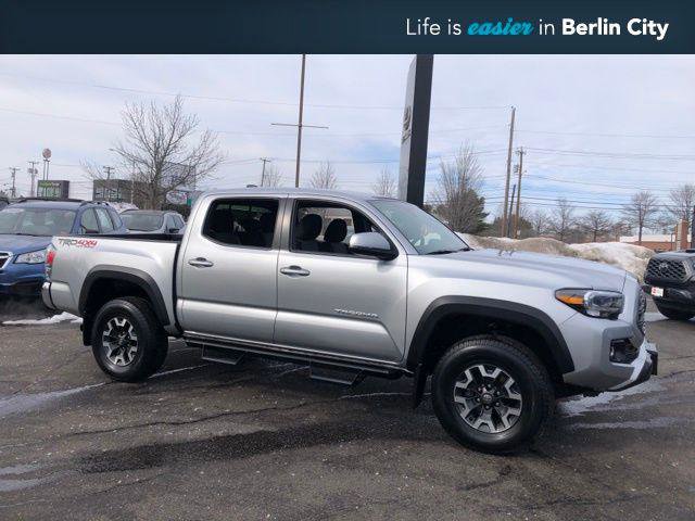 Certified 2023 Toyota Tacoma TRD Off-Road image 1