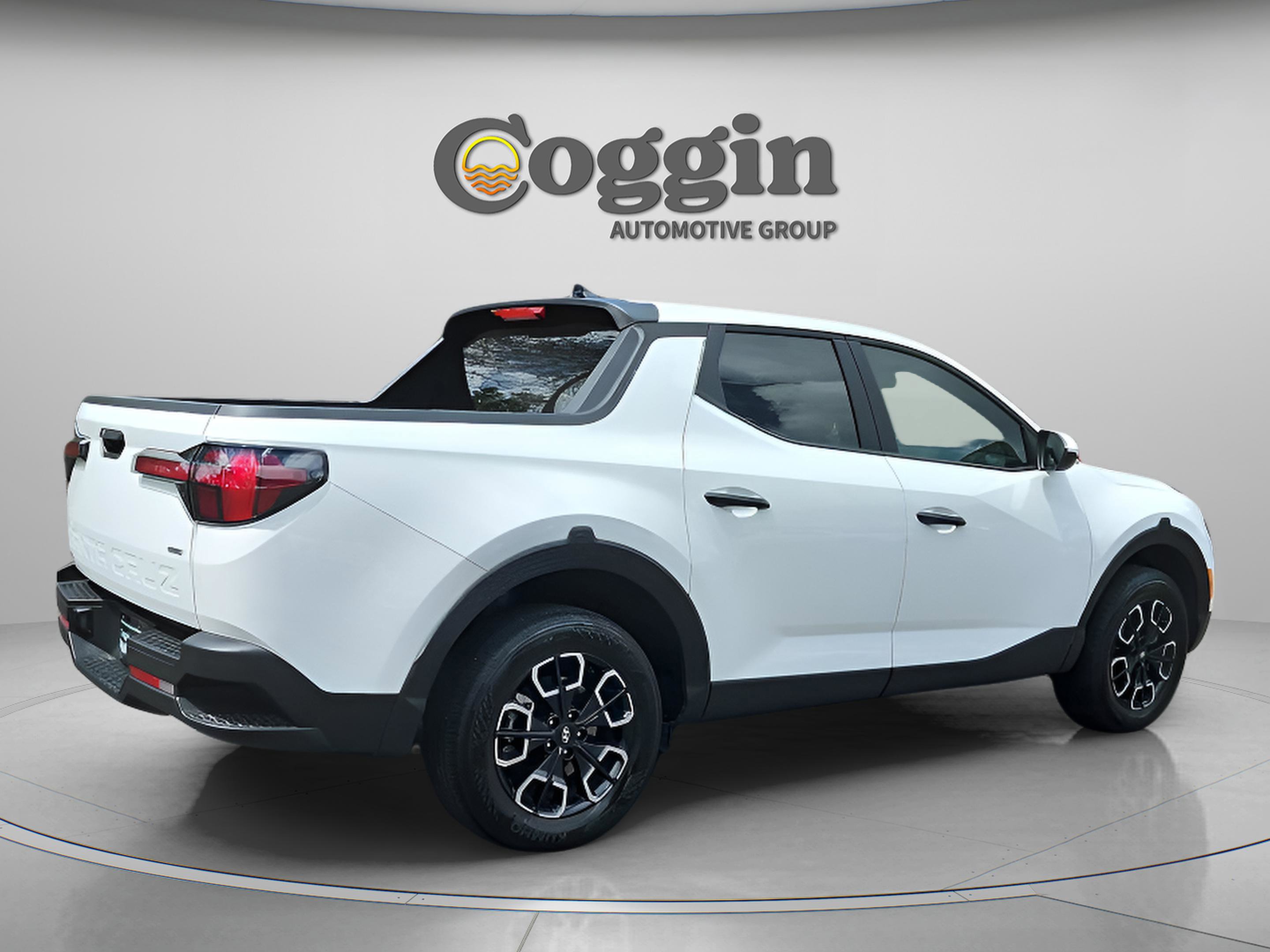 Certified 2024 Hyundai Santa Cruz SE image 5