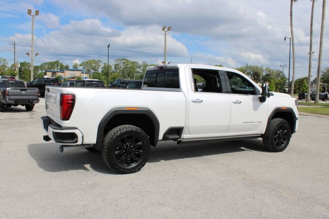 Used 2024 GMC Sierra 2500 Denali Ultimate image 14