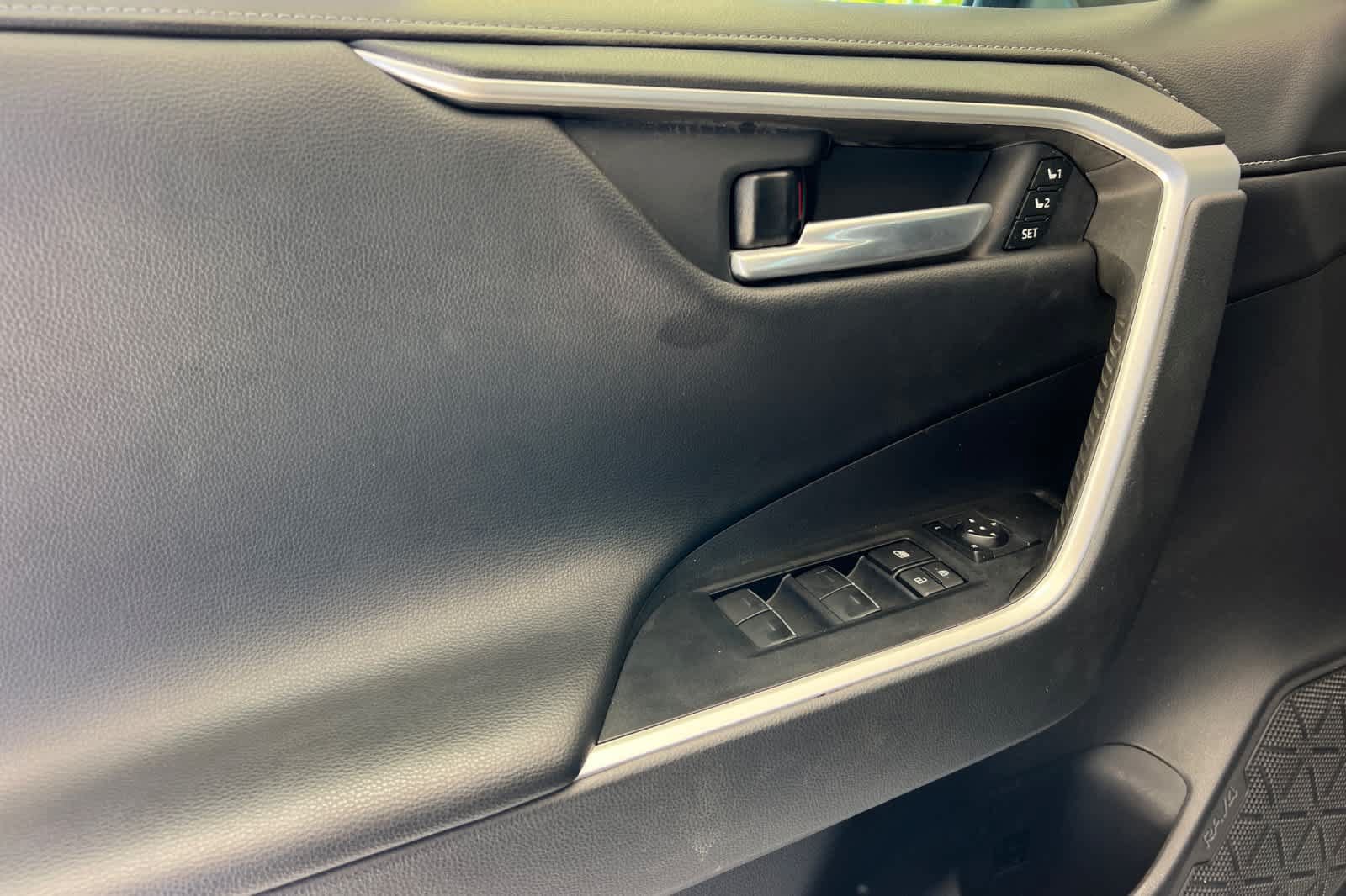Certified 2023 Toyota RAV4 Limited AWD/4WD image 12