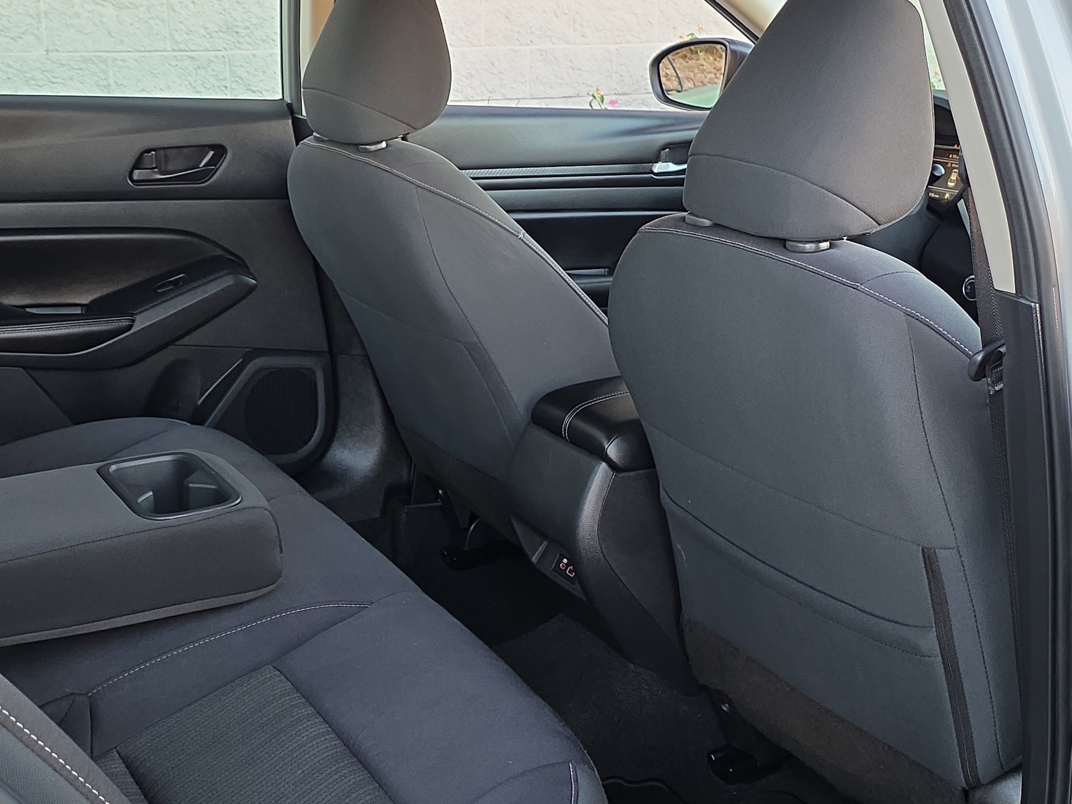 Used 2024 Nissan Altima 2.5 SV image 27