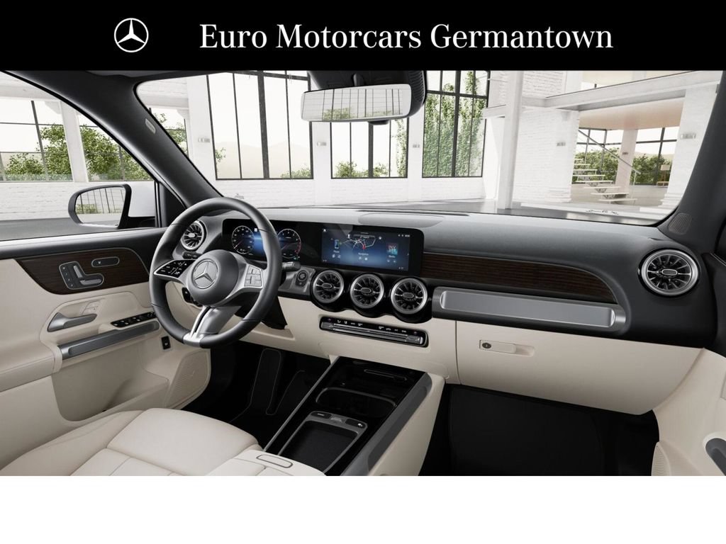 New 2026 Mercedes-Benz GLB 250 4MATIC image 6