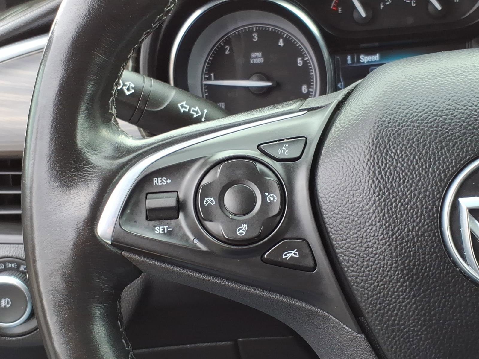 Certified 2020 Buick Envision Essence FWD image 18