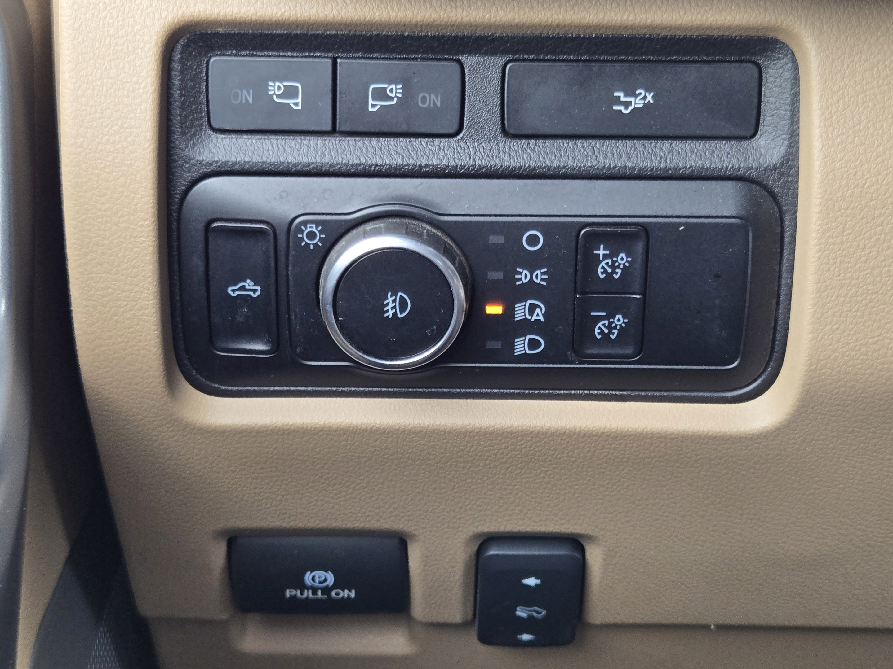 Used 2023 Ford F250 Lariat w/ Lariat Ultimate Package AWD/4WD image 20
