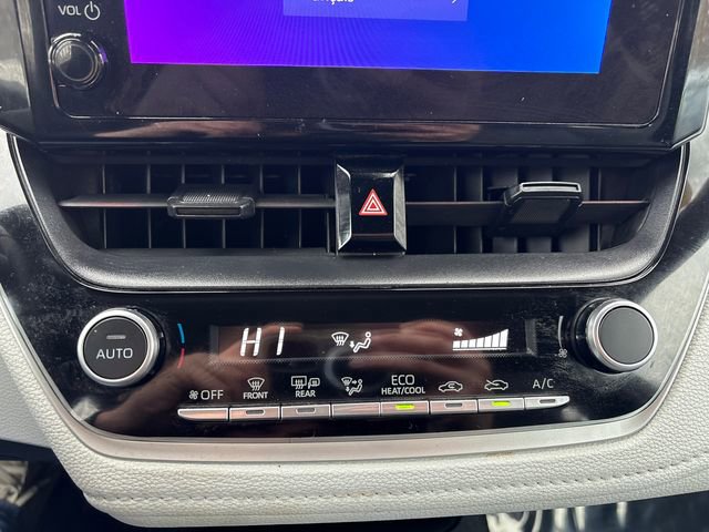 Used 2024 Toyota Corolla SE image 32